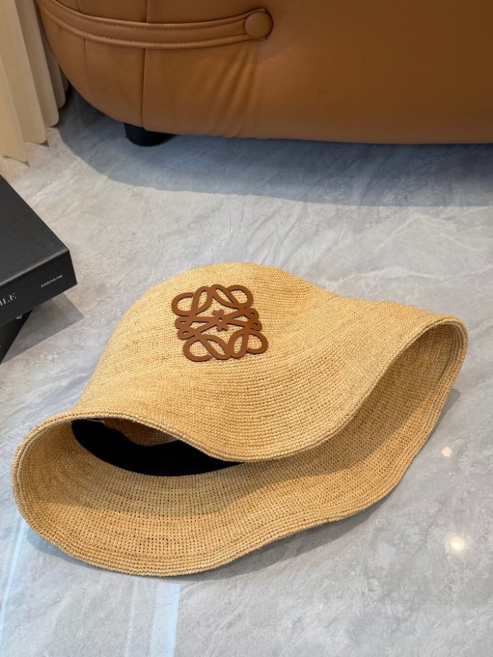 LOEWE Anagram Raffia Bucket Hat Straw Tan Leather Logo Sun Hat - Picture 2 of 7
